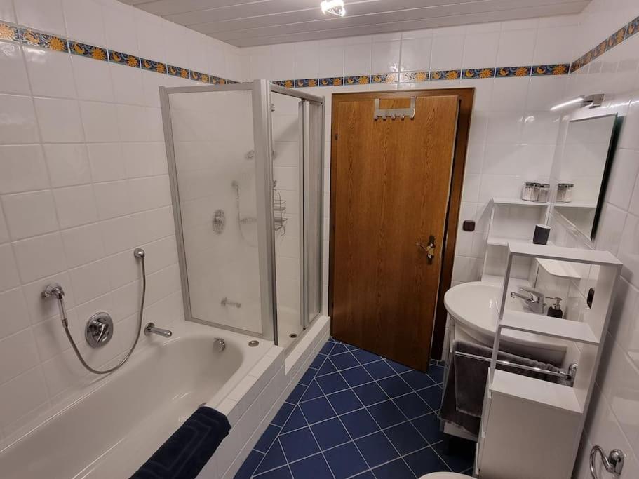 Gemuetliche Wohnung Am Waldrand Thierhaupten Exterior foto